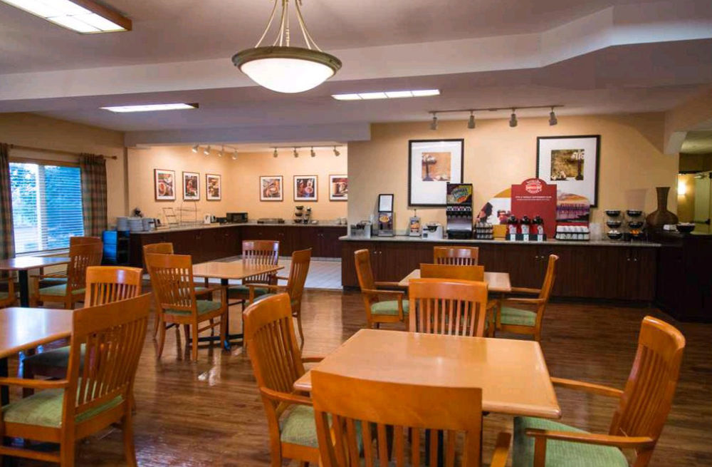 Phoenix Inn Suites Albany Bagian luar foto